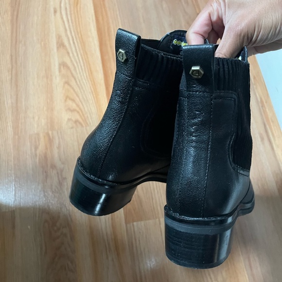 Gently worn Cole Haan Boots! - Picture 3 of 5